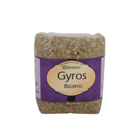 Ein Klarsichtbeutel mit einer getrockneten Kräutermischung der Marke Gwürzhüsli, beschriftet mit „Gyros Bizarro“ auf einem violett-cremefarbenen Etikett.