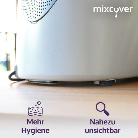 Nahaufnahme der Basis eines Küchengeräts mit dünnen, dunklen, fast unsichtbaren Gleitfüßen.